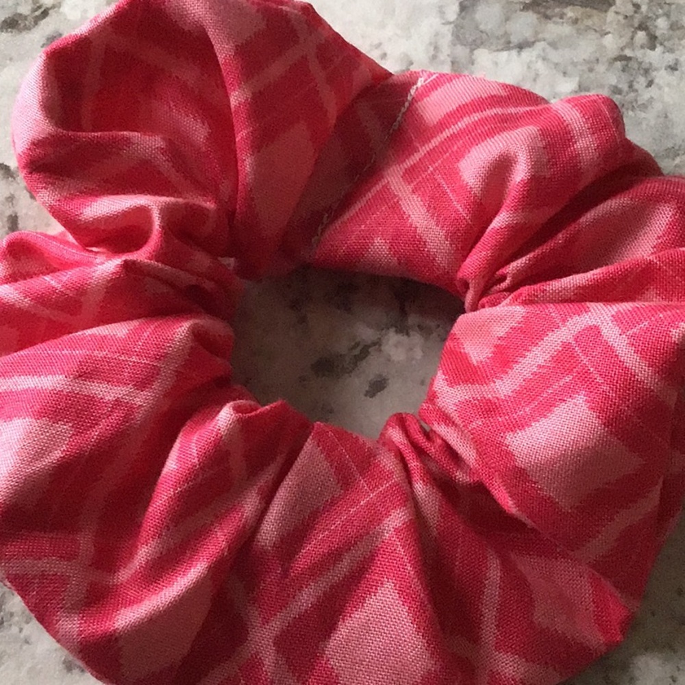 Hot pink diamond scrunchie scrunchie’s Christmas